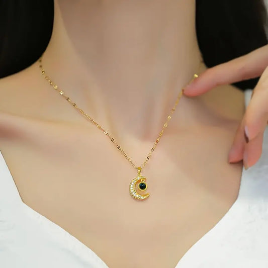 Collier Lune avec Boîte-cadeau